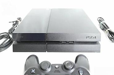 second hand electronics: U ponudi Sony Playstation 4 sa naslova. Konzola je novija fat — 7