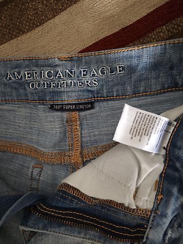 Ролики: Джинсовые шорты American Eagle Outfitters в отличном состоянии размер — 3