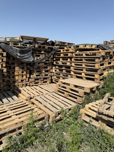 упаковочные материалы: Продам паддоны по 250с подряд
От (Eur) 300c