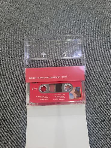 релиз: Аудиокассета Kanye West – My Beautiful Dark Twisted Fantasy — 3