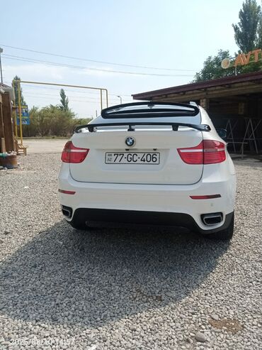 şaqman yük maşını qiyməti: BMW X6: 4.4 l | 2009 il Ofrouder/SUV