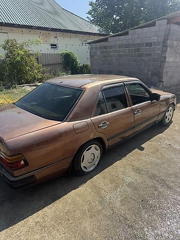 ади 80: Mercedes-Benz W124: 1988 г., 2.3 л, Седан — 6