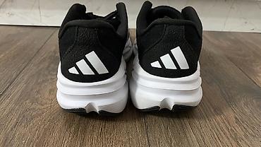туфли каракол: Эркектердин кроссовкасы, 41, Adidas Originals, Колдонулган, түсү - Кара, Өзү алып кетүү — 6