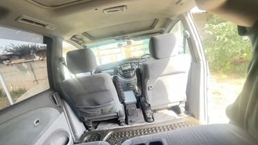 Toyota: Toyota Estima: 2002 г., 3 л, Автомат, Газ, Минивэн — 8