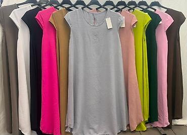 eu 54: 06. Haljina za punije
L XL 2XL 
Cena : 2.600 dinara H — 6