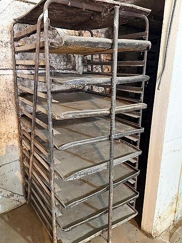 Другое хлебопекарное оборудование: Оборудование для пекарни/кондитерского цеха Состав: - — 8