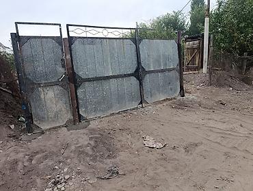 Кыймылсыз мүлк: Кирпичная постройка на фундаменте с металлическими — 2