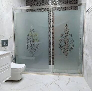 Duş kabinaları, arakəsmələr: Arakəsmə, Künc üçün — 8