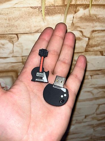 32: Flash kart 32 GB, USB port, Yeni — 1
