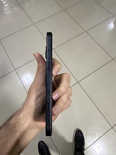 iphone 3: IPhone 15, 128 GB, Qara, Face ID — 3
