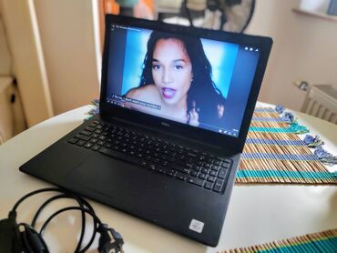 Toshiba: Intel Core i5, 8 GB OZU, 15.6 " — 10