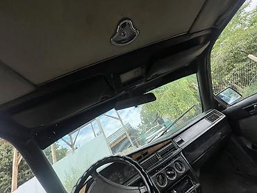 Продажа авто: Mercedes-Benz 190: 1990 г., Дизель, Седан — 5