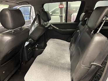 Nissan: Nissan Pathfinder: 2006 г., 4 л, Типтроник, Газ, Внедорожник — 22