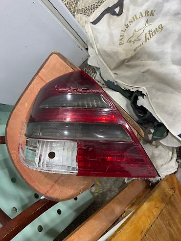 w124 arka stop: Mercedes-Benz 2004 il, Orijinal, İşlənmiş — 5