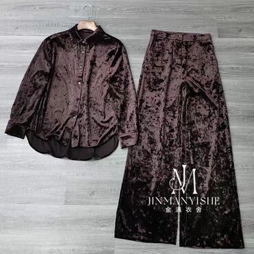 шелковая двойка: Шым менен костюм, Түз, Кытай, Велюр, Күз-жаз