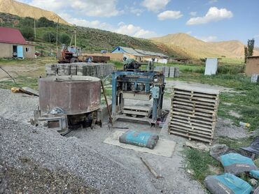 пескоблок станок ош in Кыргызстан | ДРУГОЕ ОБОРУДОВАНИЕ ДЛЯ ПРОИЗВОДСТВА: Песка блок чыгарган станок сатылат