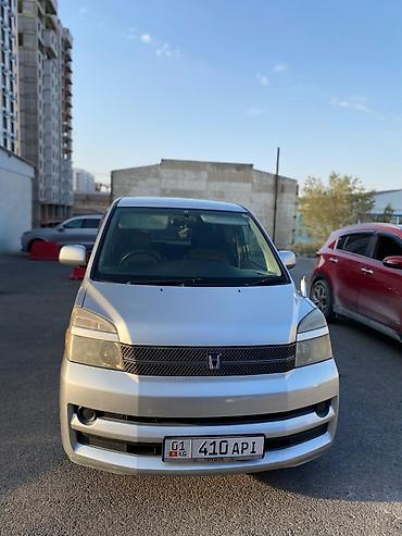 бу инструментов: Toyota Voxy: 2006 г., 2 л, Автомат, Бензин, Минивэн — 5