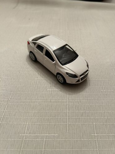 Oyuncaqlar: Metaldan hazırlanmış kolleksiya avtomobilləri dəsti - Müxtəlif — 12