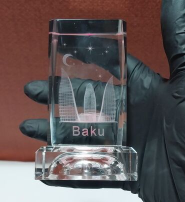Hədiyyələr: Alov binaları olan suvenir satılır. Bərk şüşədən hazırlanıb, möhkəm — 6