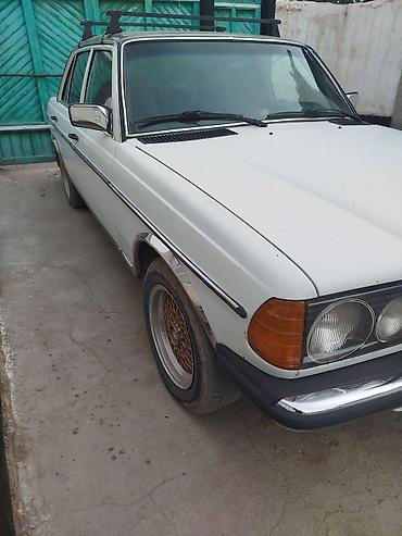 ли 9 авто: Mercedes-Benz W123: 1980 г., 2.3 л, Механика, Дизель, Седан — 1