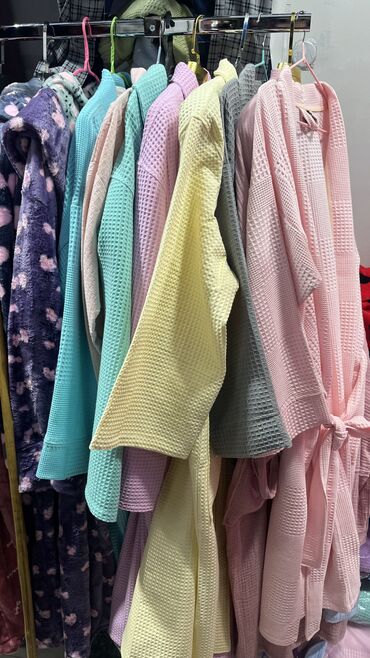 Другая женская одежда: Пижама Халаты Широкий ассортимент рынок Орто-Сай «Оберон» — 8