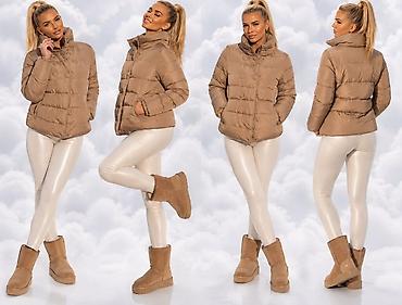 ugg: Ženska kratka zimska jakna – bež/karamel nijansa - Krojen puffer — 1