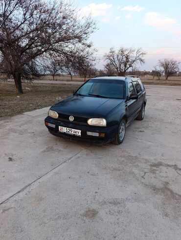 Volkswagen: Volkswagen Golf Variant: 1993 г., 1.8 л, Механика, Бензин, Универсал