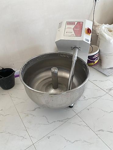 yayma: Çörək istehsalı üçün tam avadanlıq paketi Tərkib: - Dairəvi — 3