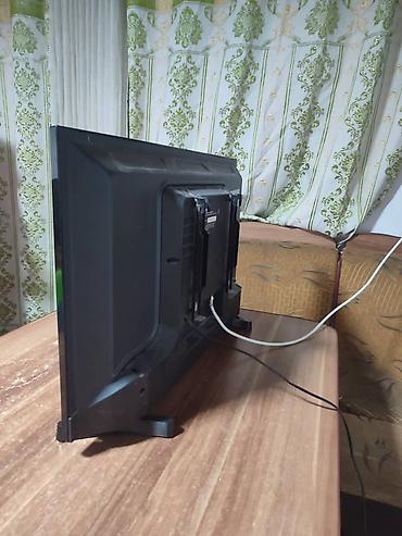 philips xenium: Продаю телевизор Hisense диягональ 85см — 6