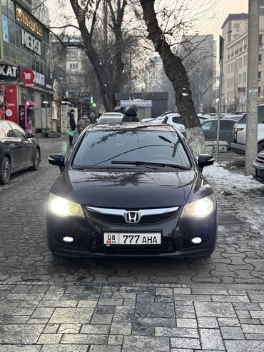 Honda: Honda Civic: 2009 г., 1.3 л, Вариатор, Бензин, Седан