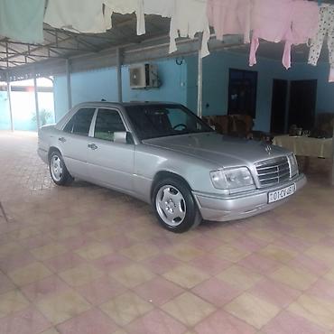 mercedes 160 a: Mercedes-Benz 200: 2 l | 1995 il Sedan — 6