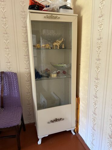 Qonaq otağı dəstləri: İşlənmiş, Servant, Azərbaycan