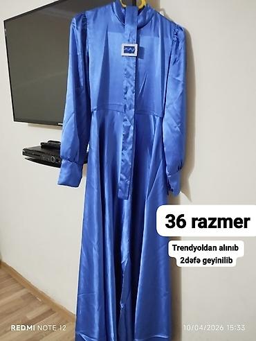 rende: Məhsul: Uzun, zərif atlas fakturalı mavi don - Ölçü: 36 - Mənşə — 1