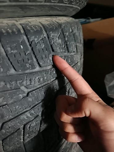обмен с моей доплатой: Зимние шины 225/65 R17 106R XL, комплект из 4 шт. Особенности: - — 3