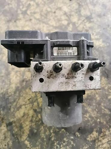 alternator cena: ABS PUMPA A4 B7. 04-08 8E0910517E,8E0614517AL | ABS pumpa — 3