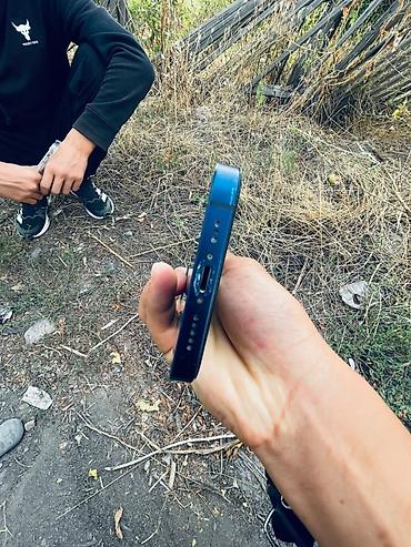 Apple iPhone: IPhone 12, Б/у — 9