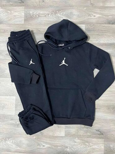 Gornji i donji deo: Nike, Jednobojni, bоја - Šareno — 9