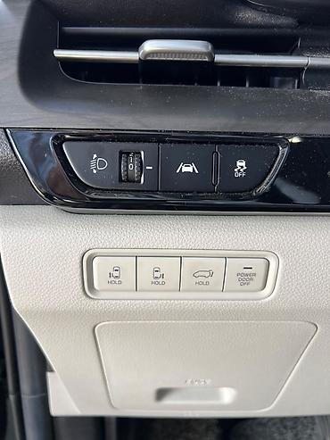 Kia: Kia Carnival: 2020 г., Минивэн — 22