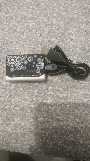 Elektronika: USB čitač micro i sd kartica sa adapterom. Novo, nekorišćeno
