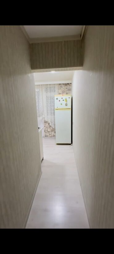 Uzunmüddətli kirayə mənzillər: Xirdalanda heyder parkına yaxin 5/1 mertebesinde 1 otaqli ev 300 azn — 9