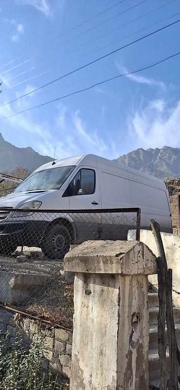 sprinter 2 2: Грузовой фургон большой вместимости (длинная база, высокий кузов) — 1