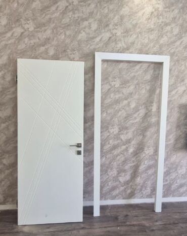 taxta plintus: İşlənmiş Otaq qapısı Plintus ilə, Zəmanətsiz, Ünvandan götürmə