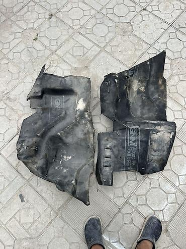 молдинги е36: На бмв е36 Защита подкрылков/ниши колёс (пара, левая и правая часть) — 1