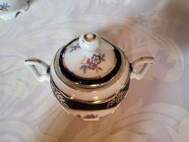 Kuhinjski setovi: Set nov za kafu,caj 1930g+,bw porcelan Bavaria. Komplet za kafu,caj na lalafo.rs — 8 Kuhinjski setovi: Set nov za kafu,caj 1930g+,bw porcelan Bavaria. Komplet za kafu,caj — 8