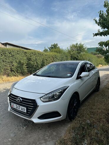 машина мерс с: Hyundai i40: 2017 г., 1.8 л, Автомат, Бензин, Седан