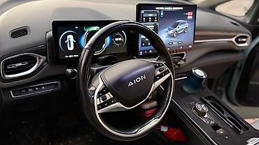 s class 221: Электромобиль AION V (компактный кроссовер) 600 запас ход Основные — 6