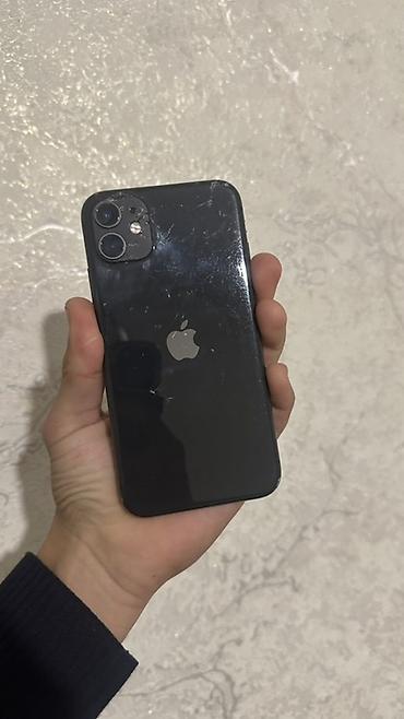 IPhone 11, черный, 64 ГБ (визуально по снимкам), с двойной основной