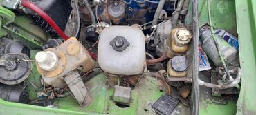 4 tekerli motor: VAZ (LADA) 2106: 1.6 l. | 1982 il | 35000 km. | Sedan
