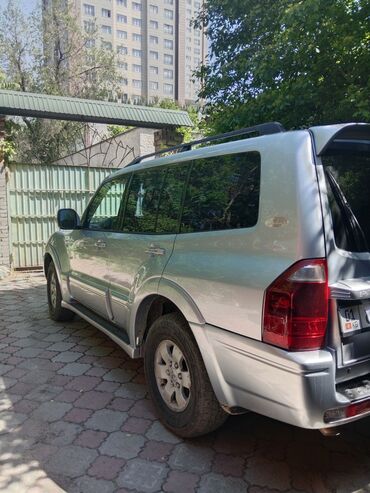 Mitsubishi: Mitsubishi Pajero: 2004 г., 3.2 л, Автомат, Дизель, Внедорожник