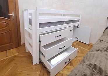 uwaq kravatlari: Endirim. Kravat qiymeti 330man teze kimi 1100azn alinib (matras — 2